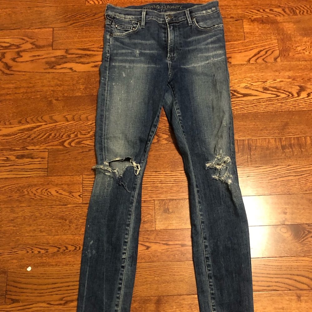 Citizens of Humanity distressed jean size 29